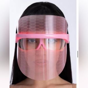 Skin Gym LED mask.